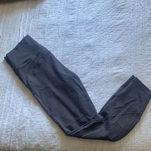 Dark grey lulu lemon leggings, lightly worn.